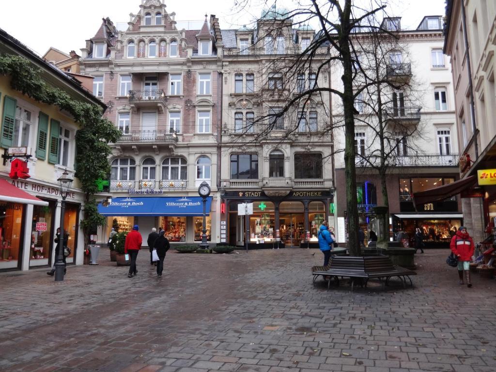 Du Russel Suite Baden-Baden Exterior foto
